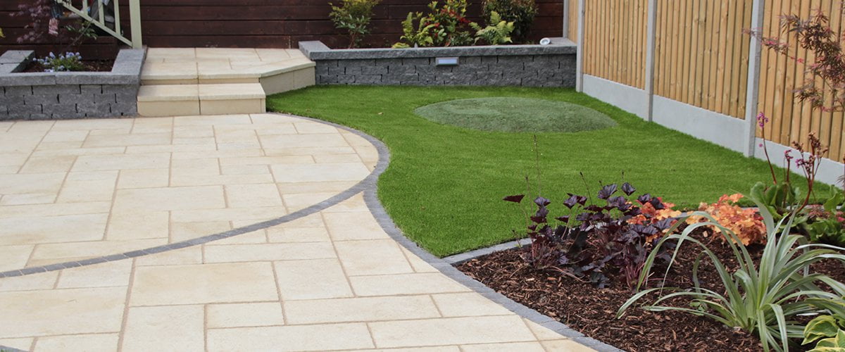 Garden Paving Installers For Southam