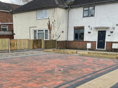 Brindle Block Paved Driveway with Light Grey Footpath in Rugby (5)